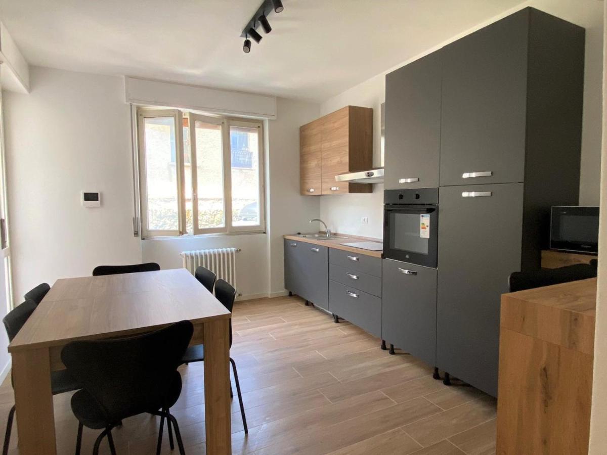 Villa The Swan - Composed By 2 Apartments Mandello del Lario Exterior foto