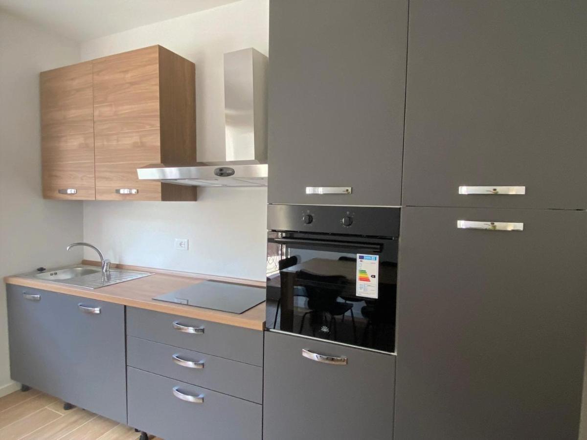 Villa The Swan - Composed By 2 Apartments Mandello del Lario Exterior foto